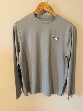 Boys Vineyard Vines Baseball Harbor Performance LS Tee in Barracuda Heather Gray